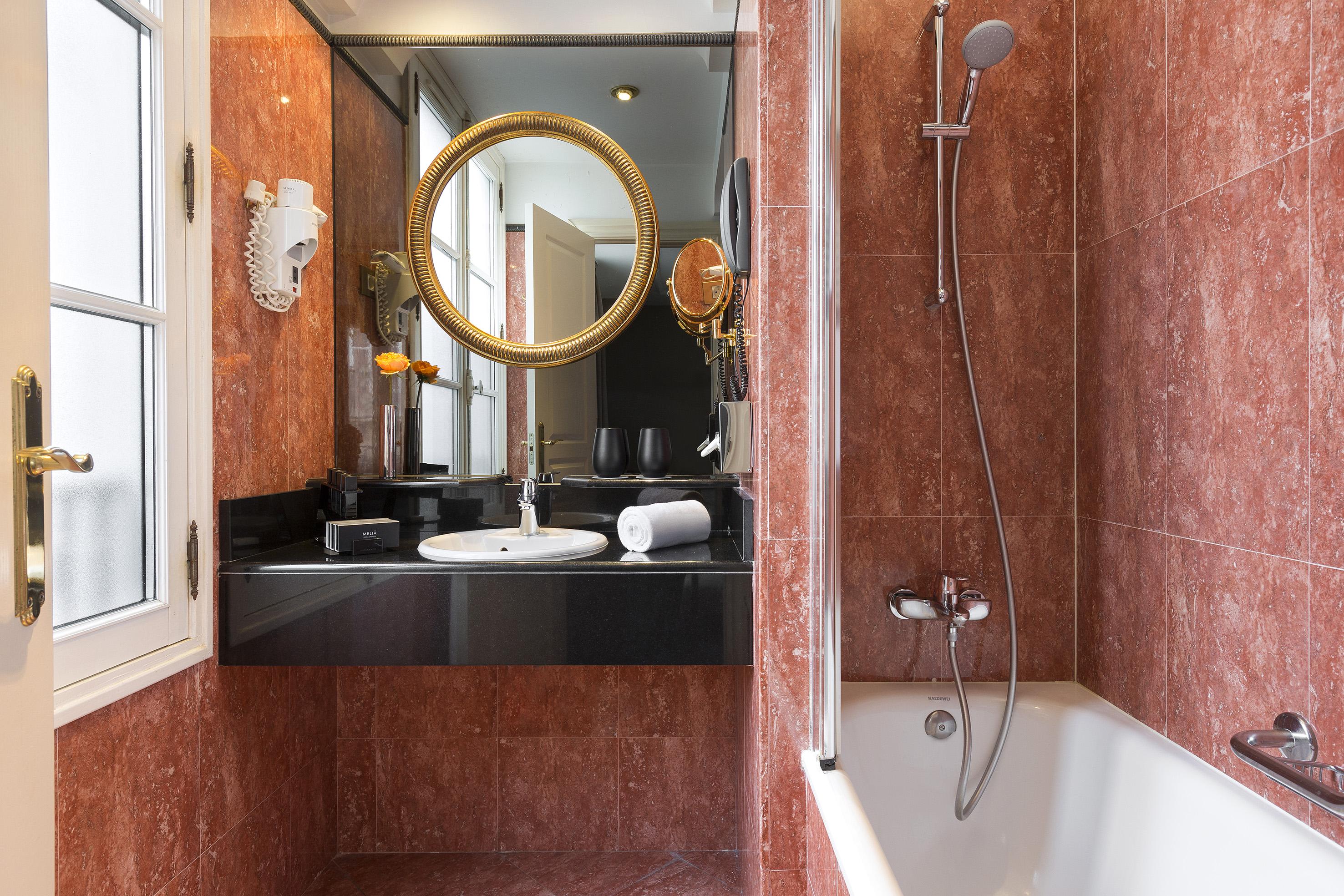 Maison Colbert Member Of Melia Collection Notre-dame Paris